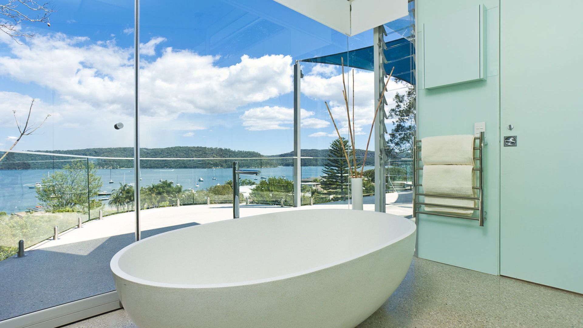 THE GLASS HOUSE by Palm Beach Holiday Rentals — image 12