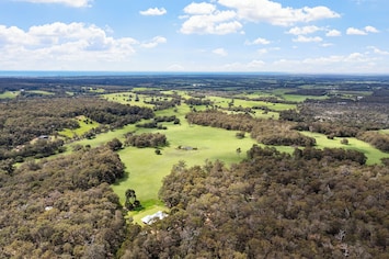 Forest to Indian Ocean views