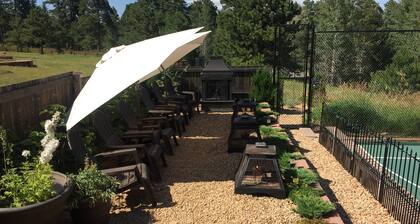 Experience a Relaxing Retreat at Lookout Mountain Lodge (30 Day Min)
