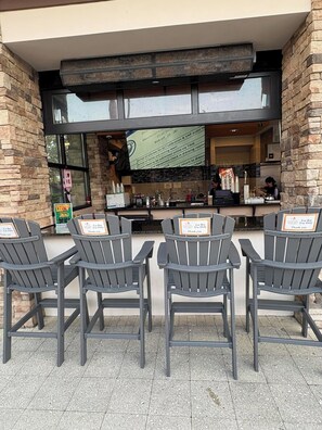Bar (en la propiedad)