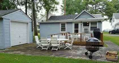 Oneida Lake Helles und luftiges Cottage am Südufer des Sees