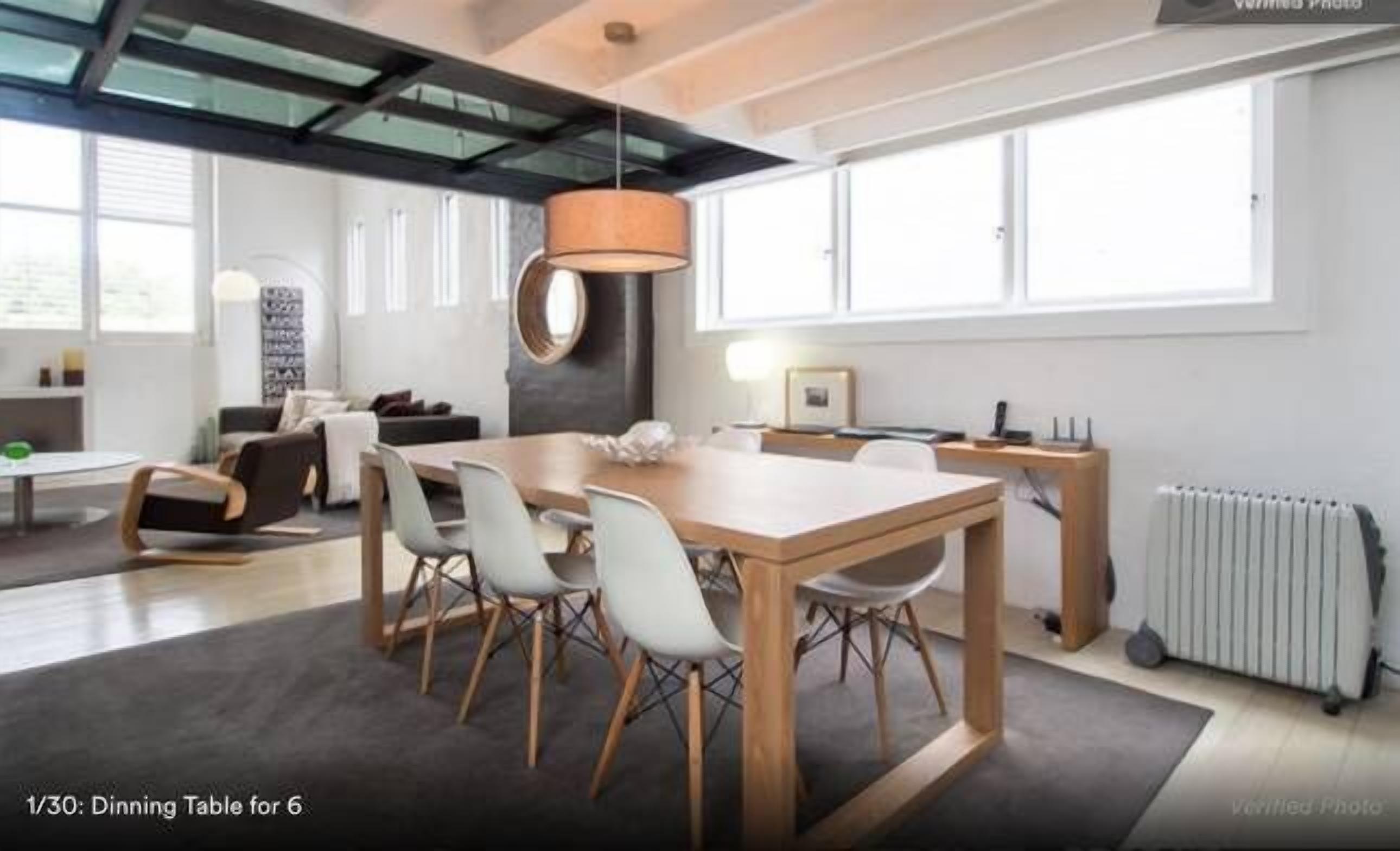 Designer Warehouse Apartment City Fringe — image 11