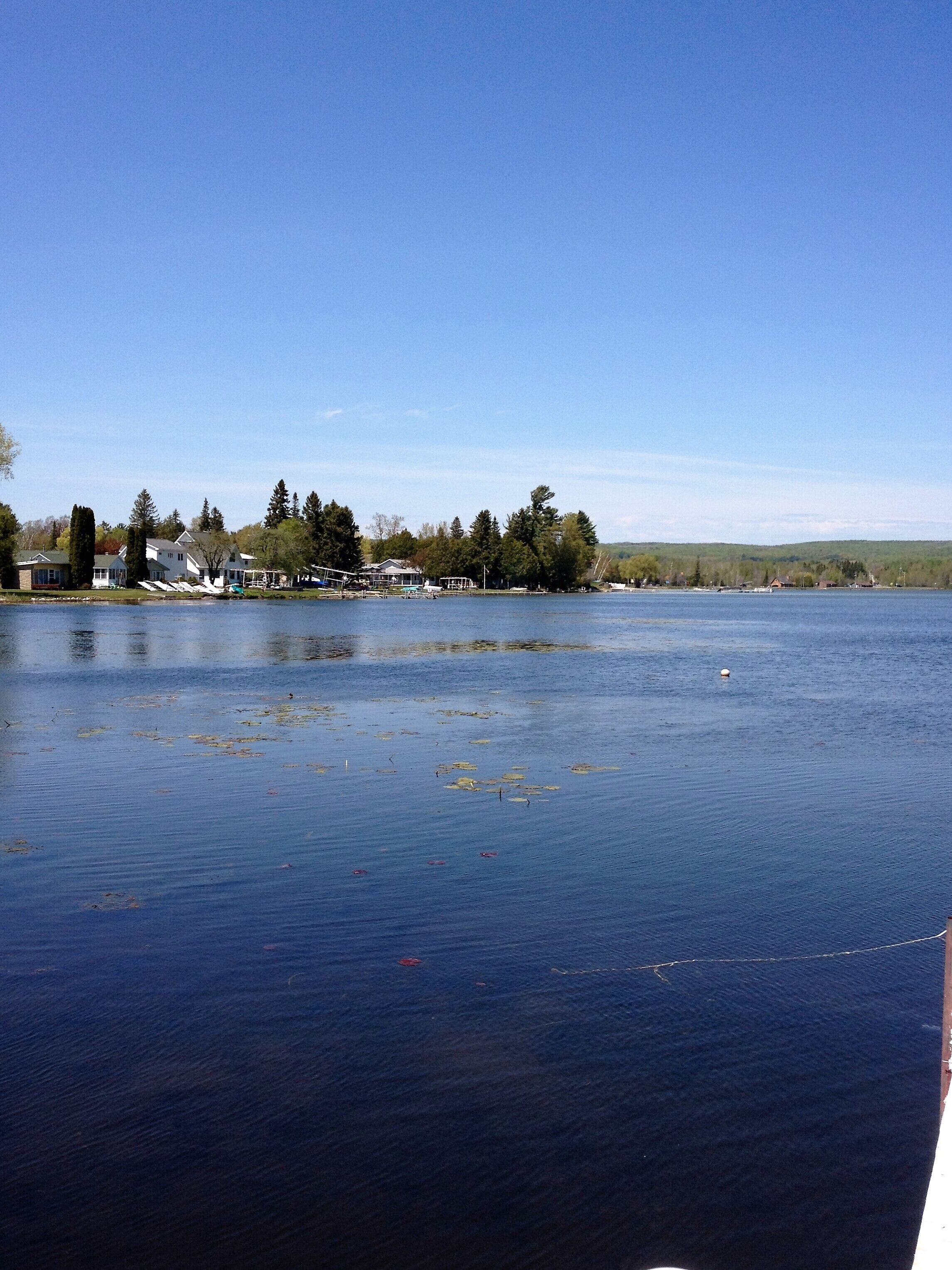 Newly remodeled Coach House on Crooked Lake with new dock 