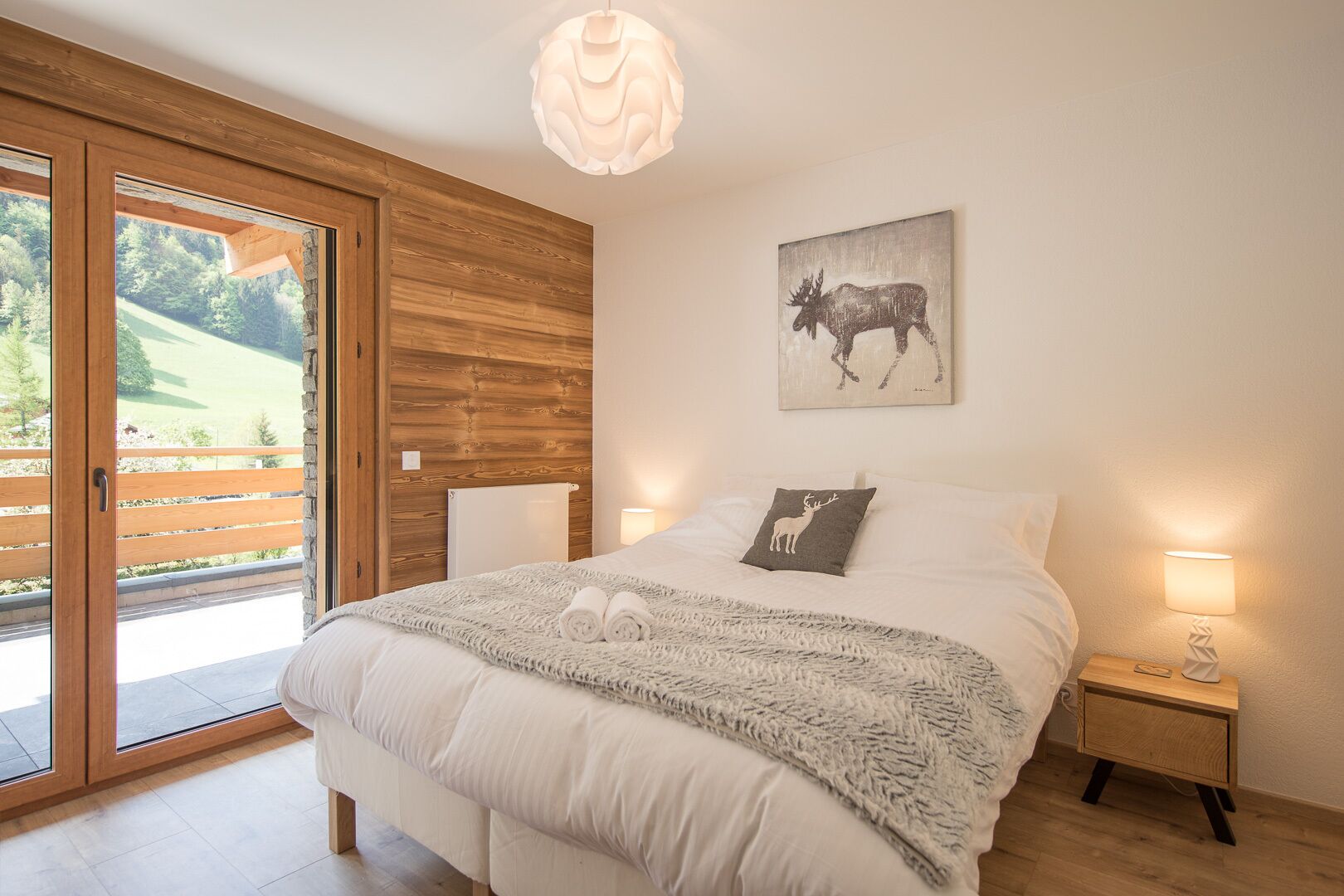 CAPELLA - Morzine 2 bedroom Alpine Chalet Apartment