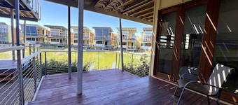 Best family-friendly villa on the Lagoon - Easily accommodates 3 families