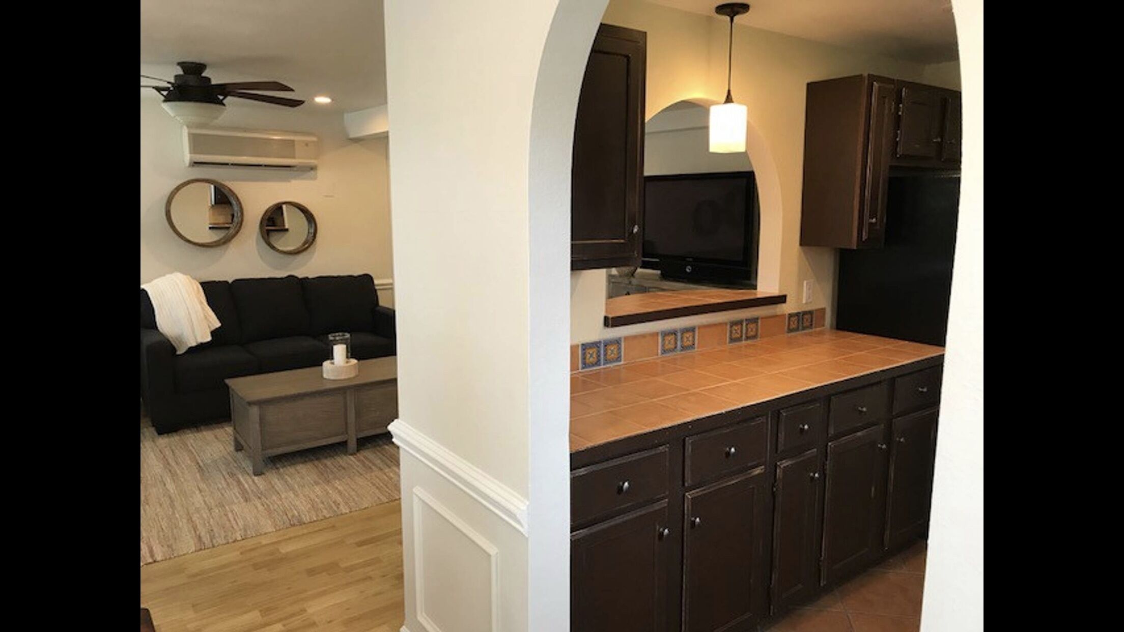 The Guesthouse-Located right between Asheville and Black Mountain