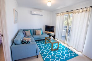 TV, DVD player, stereo