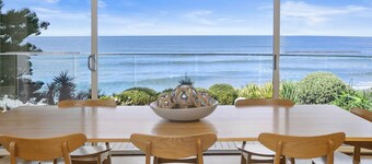 The View at North Avoca - Large and Roomy Family Beachfront House