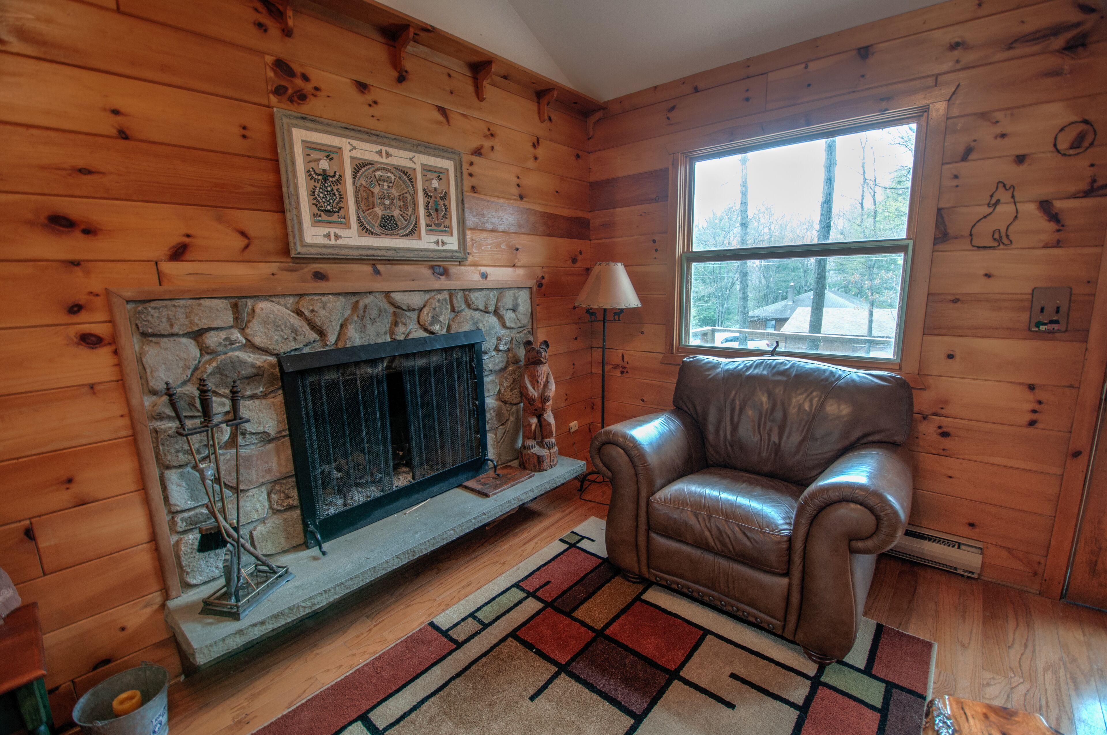 Rustic Cottage Getaway by Lake Wallenpaupack -  2 bedroms and Large Loft