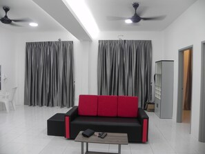 TV - Seri Bayan Stay99 (max 11 pax) (Durian Tunggal)