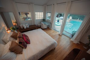 3 habitaciones, escritorio, tabla de planchar con plancha y wifi gratis 