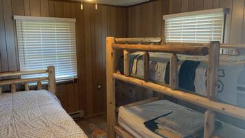3 chambres, Wi-Fi gratuit, draps fournis
