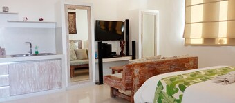 VIP Green Studio Apartment Seminyak