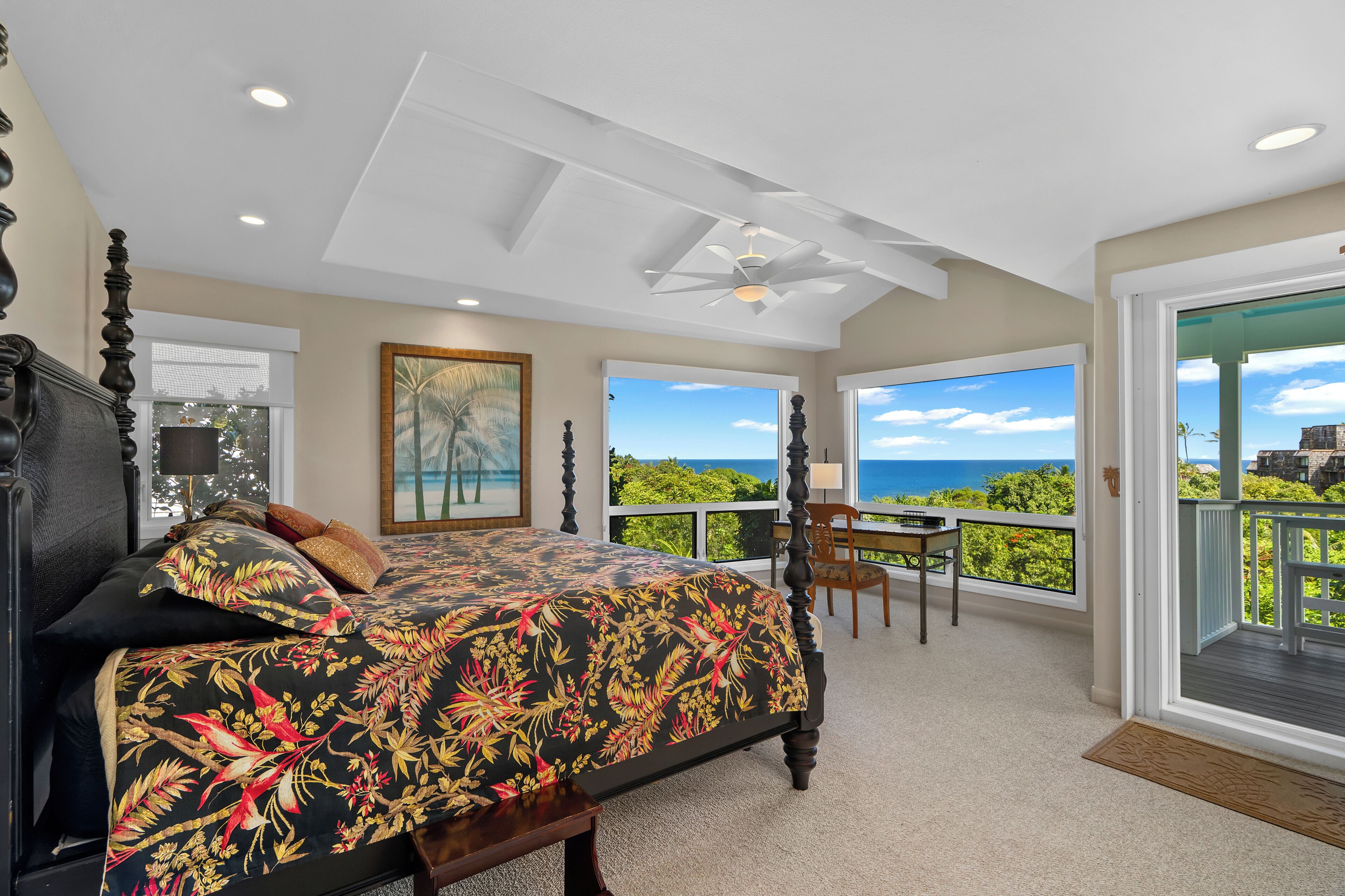 5 bedrooms, desk, iron/ironing board, free WiFi