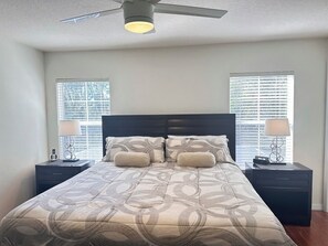 4 bedrooms, desk, iron/ironing board, travel cot