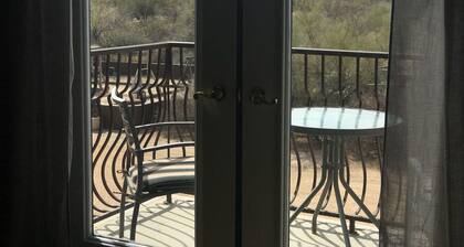 Spectaculaire Western Guest House / Loft