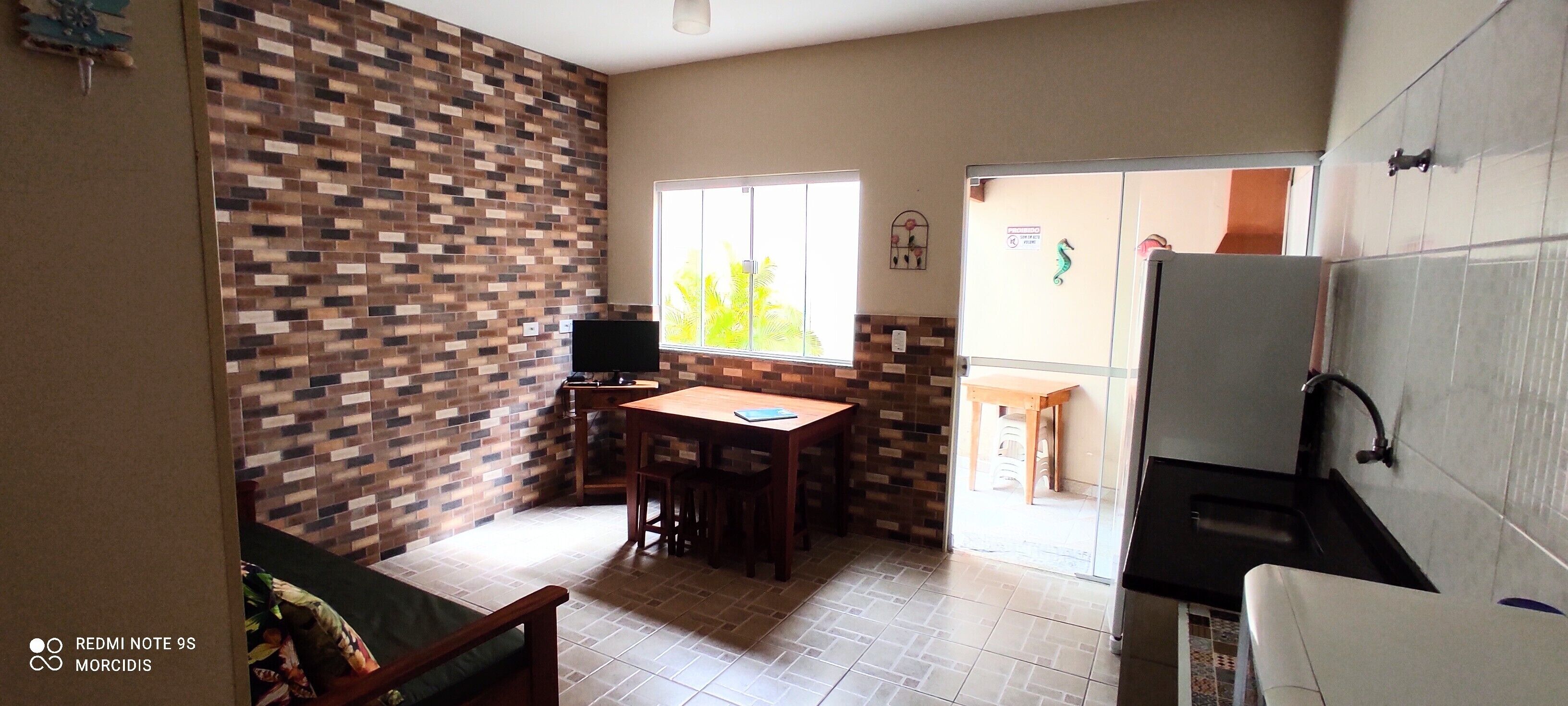 Apartment for up to 4 people, 2 minutes walk from the beach with AR and barbecue.