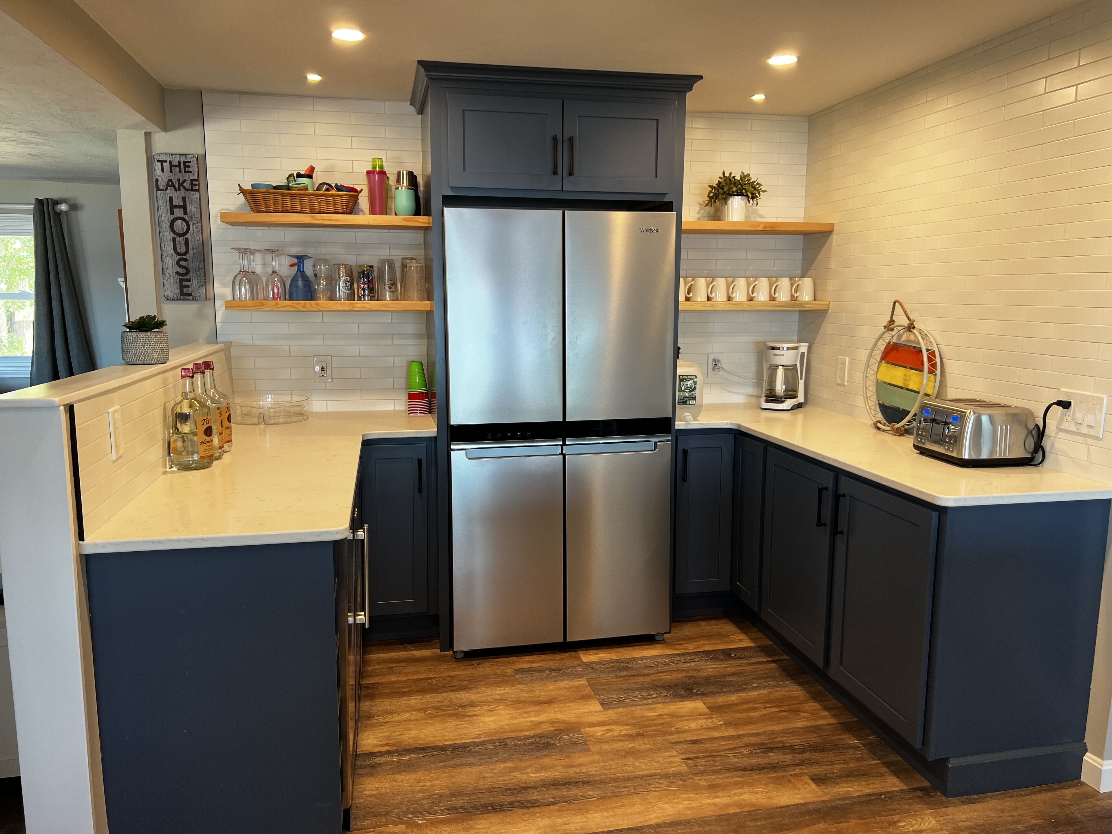 Gorgeous Lake Front Home - Renovated in 2023!