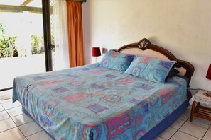 2 sovrum, strykjärn/strykbräda, gratis wi-fi och sängkläder