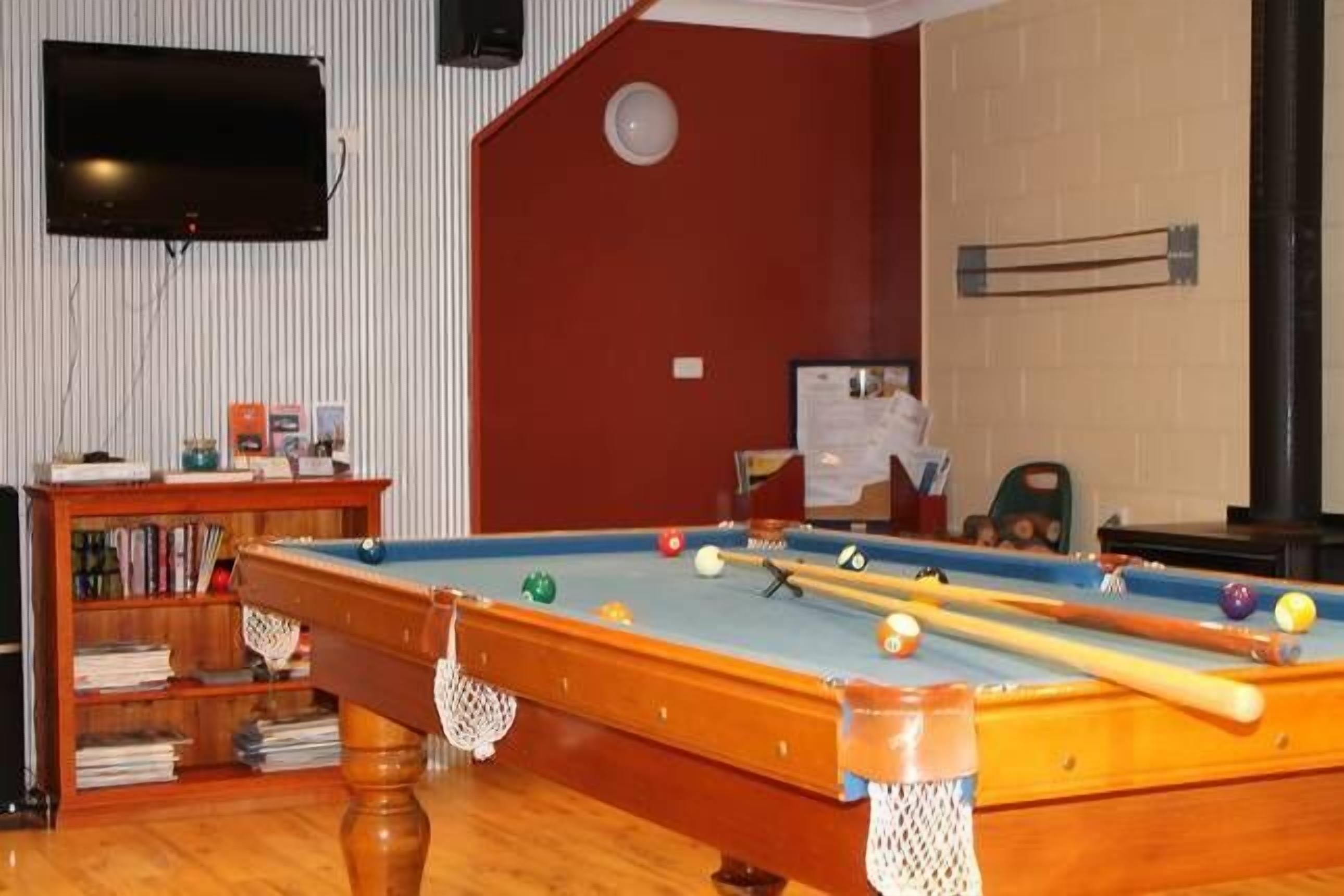 Rainbows End Old Adaminaby — image 10