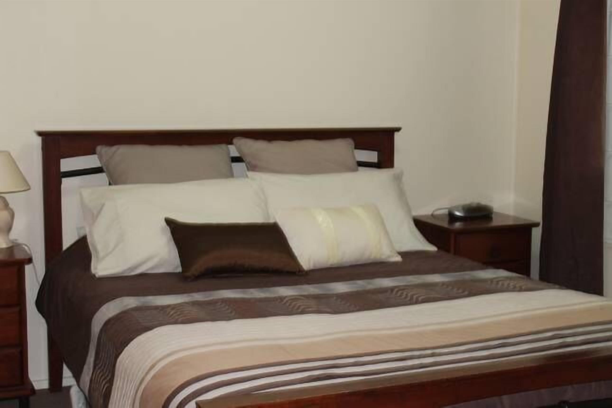 Rainbows End Old Adaminaby — image 4