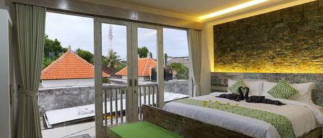 1 bedroom, in-room safe, free WiFi, bed sheets