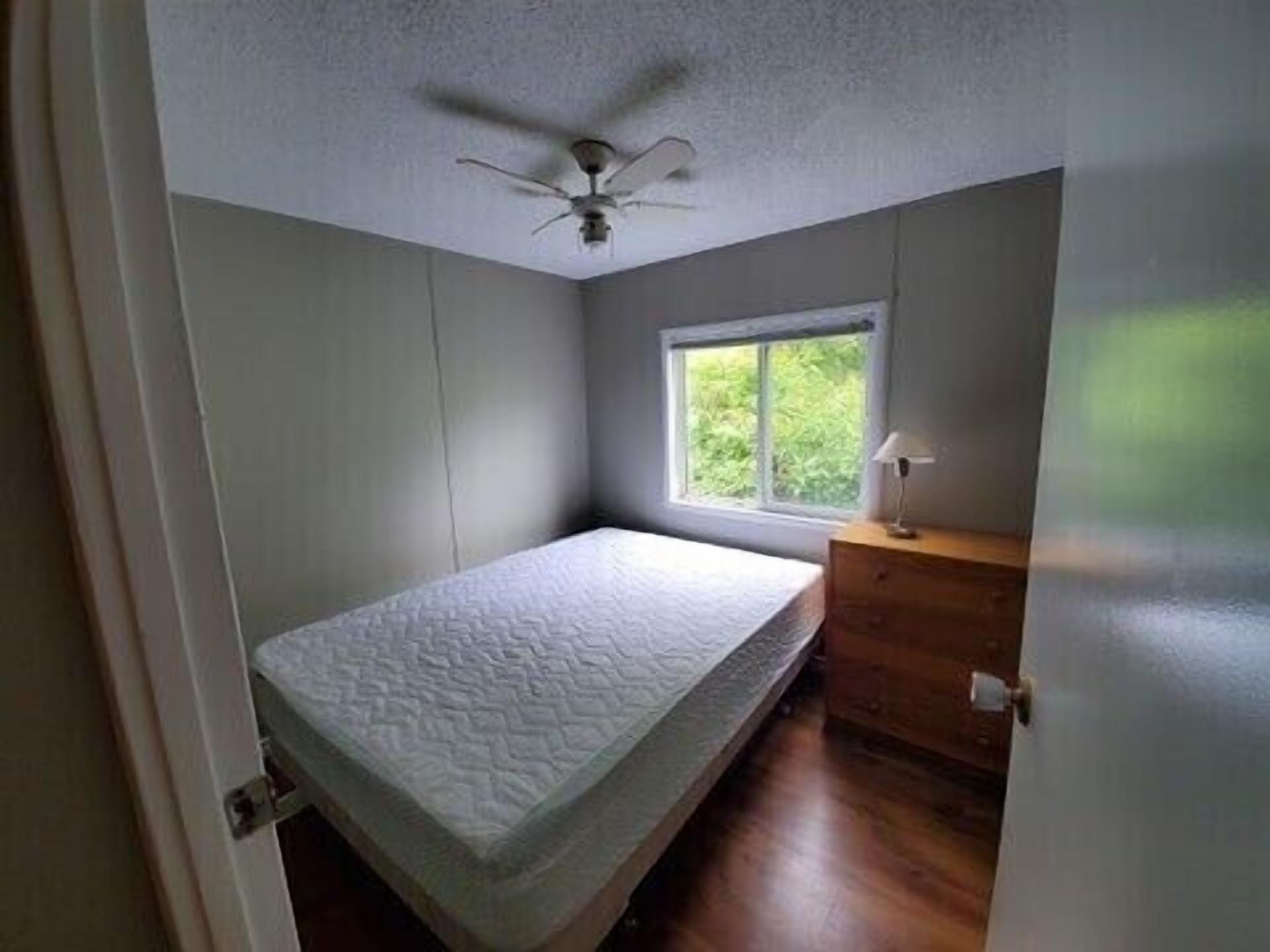 Walk to one of the BEST Shuswap beaches!