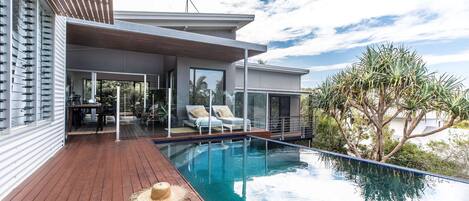 Una piscina infinita