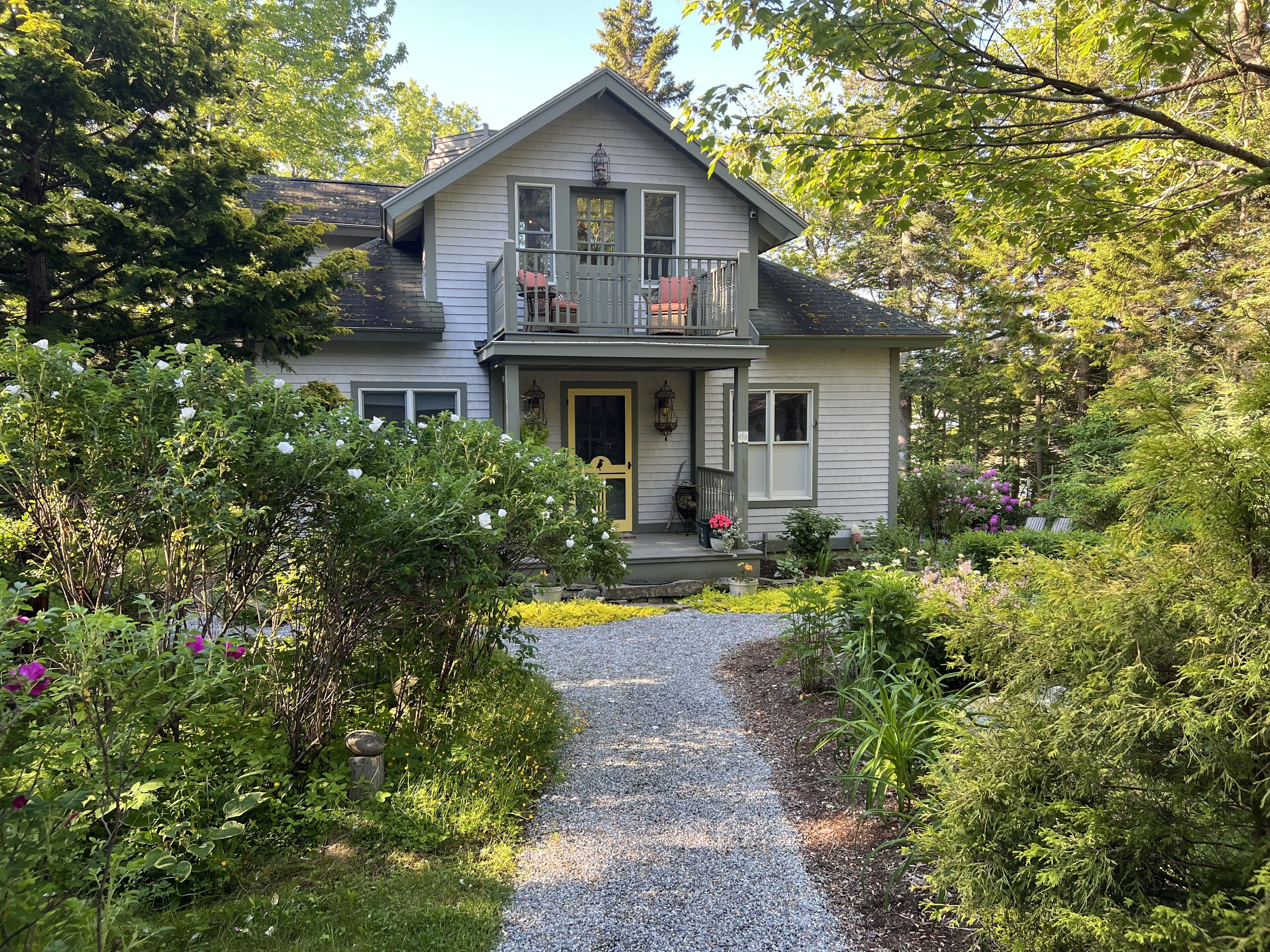 Cottage entrance from driveway