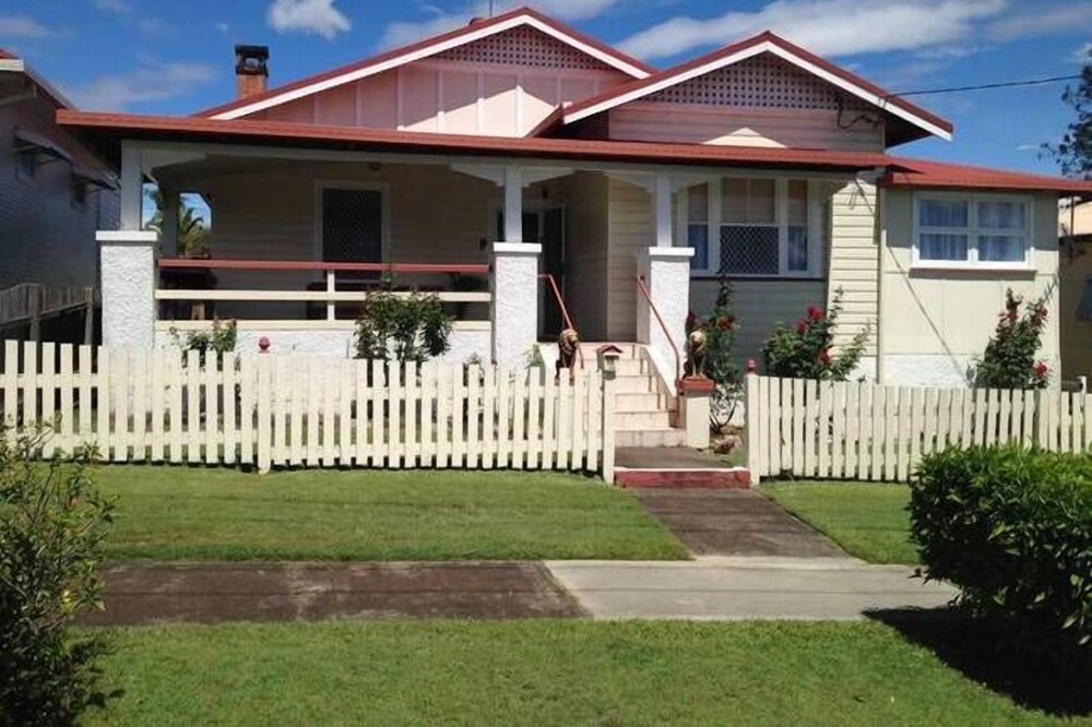 Manning House - family and pet friendly