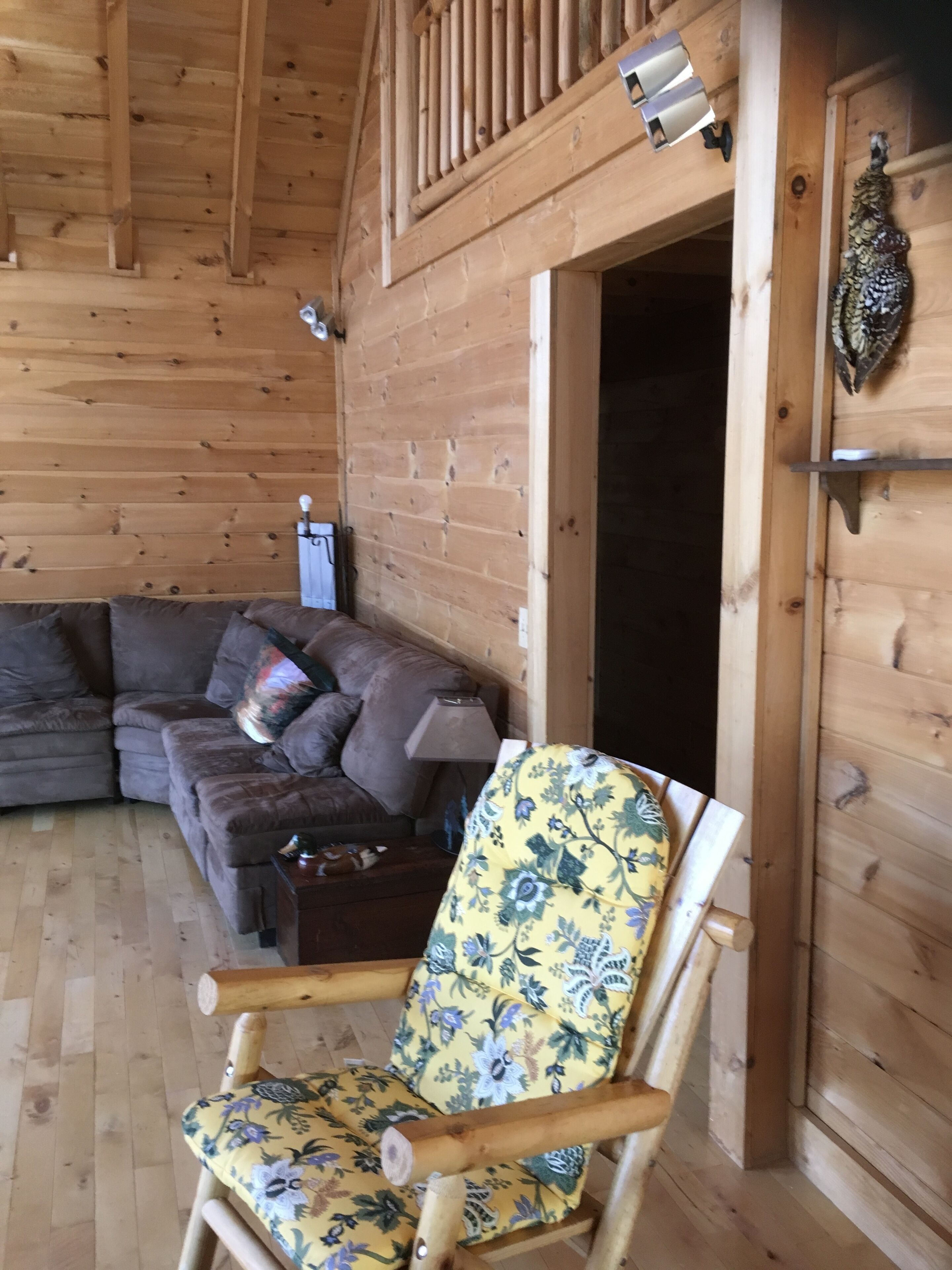 East Tennessee Large Mountain Log Cabin