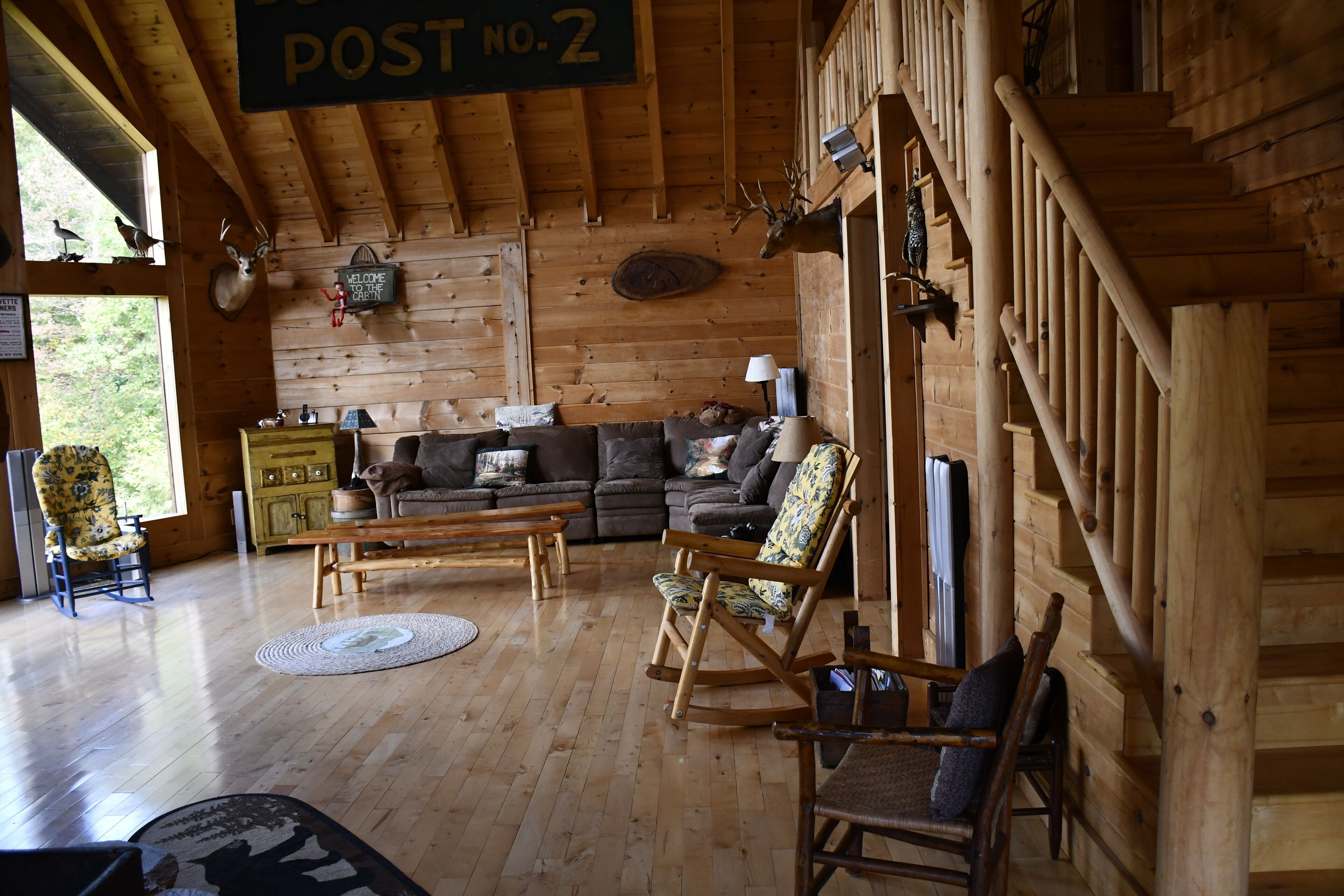 East Tennessee Large Mountain Log Cabin