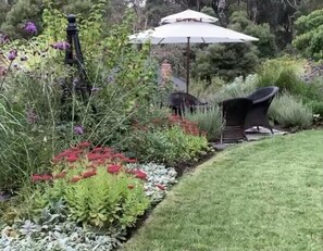 Property grounds - The Park - Blackwood (Blackwood)