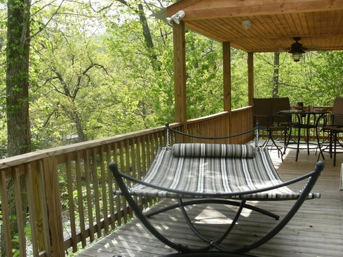 ***Buy 5 nights, GET 2 NIGHTS FREE! (Same stay).***