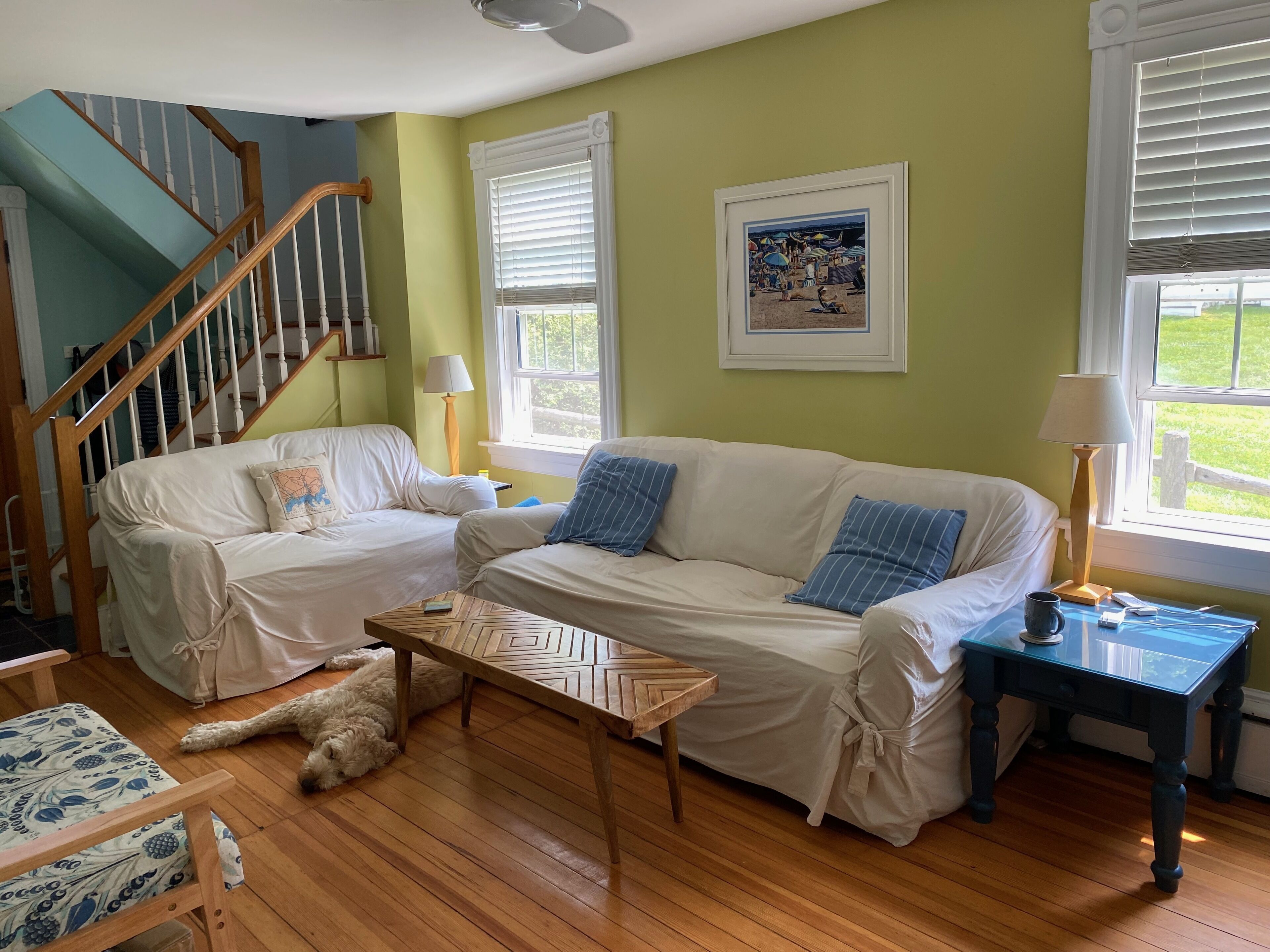 Family owned home, Walking Distance to Dock Square