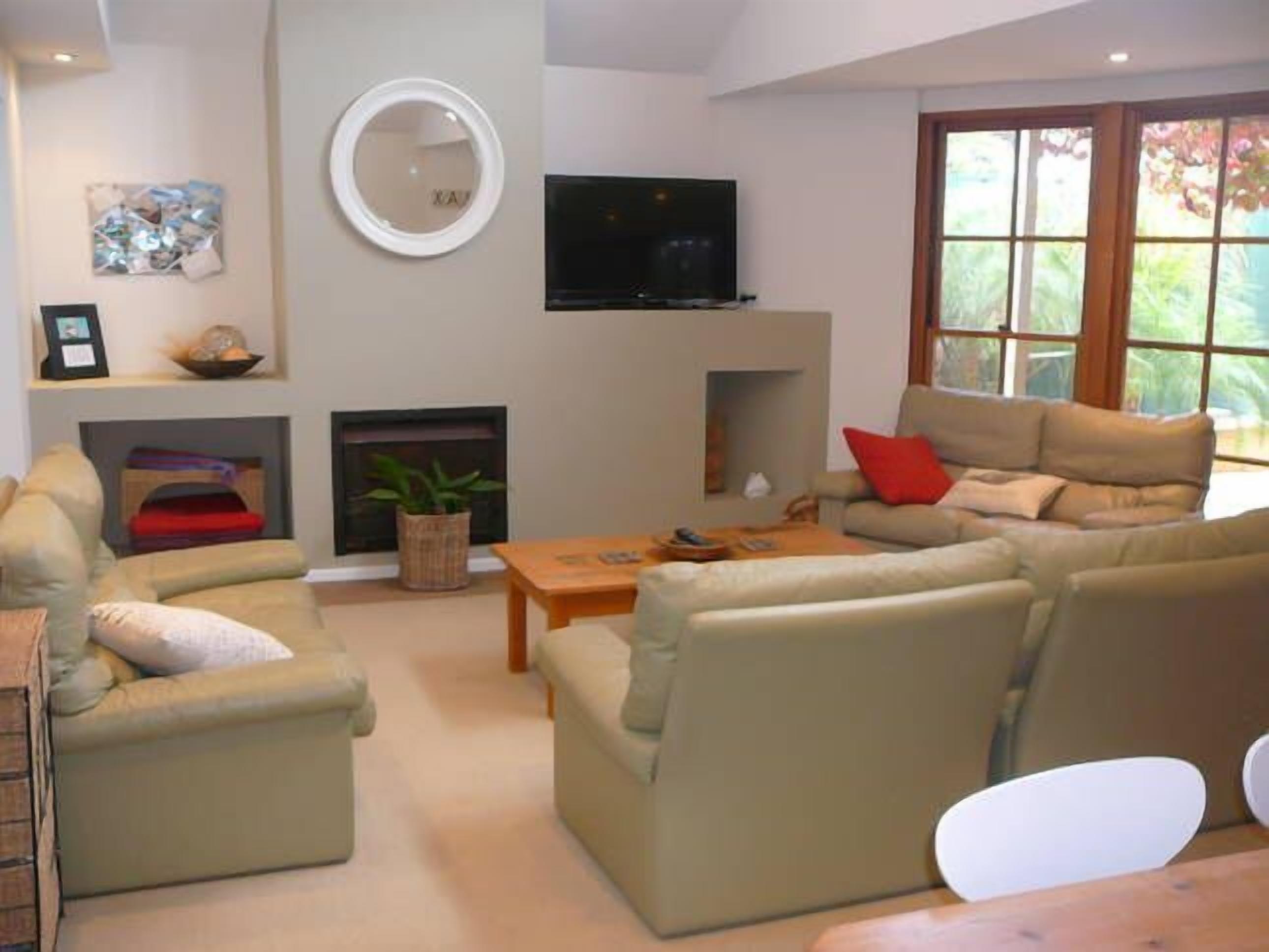 Sea Change @ Brighton\n2 min walk to beautiful Brighton Beach or Jetty Rd cafes — image 6