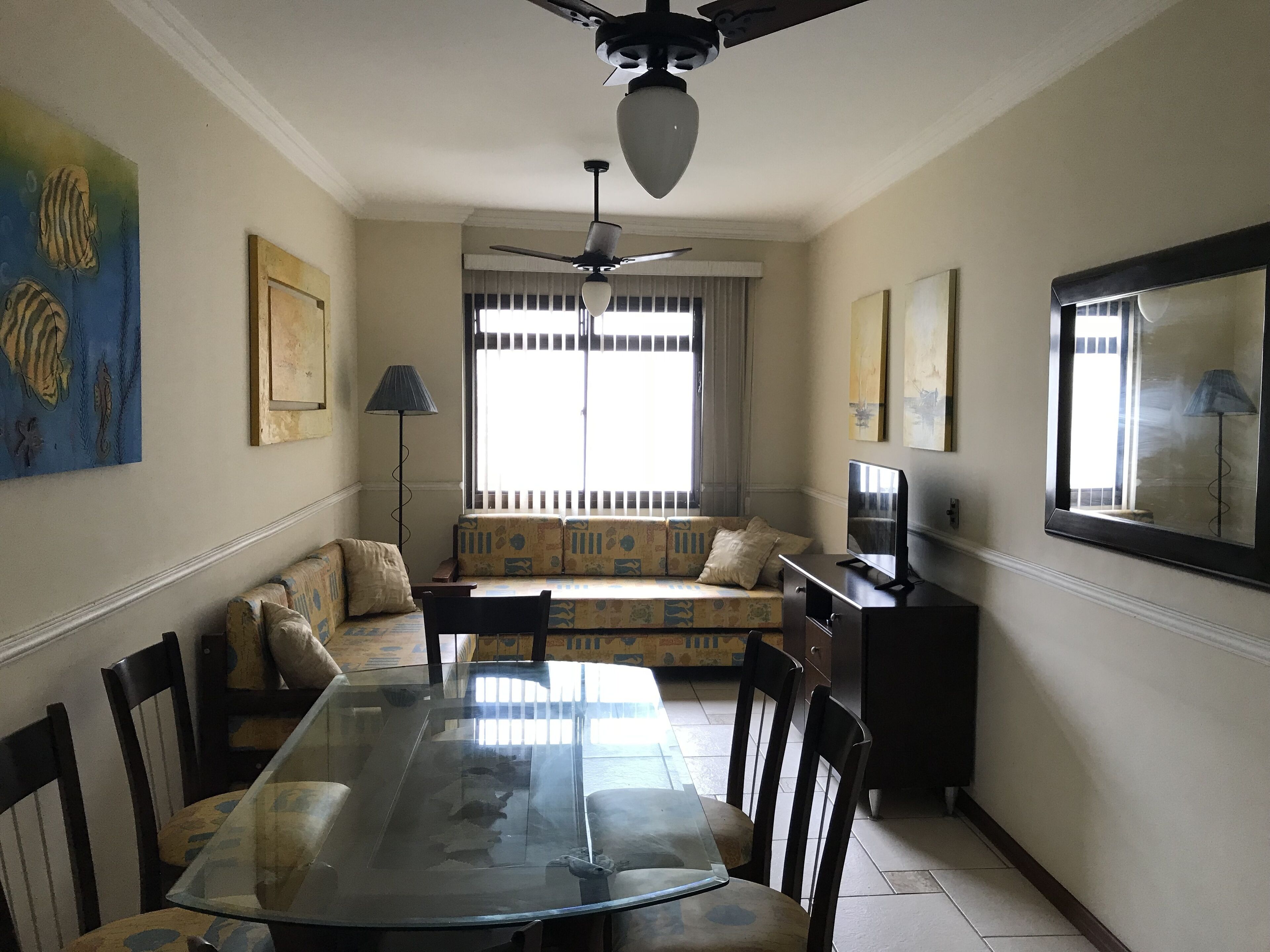 Apartment Pitangueiras 1 Dorm - 100 mtrs from the beach