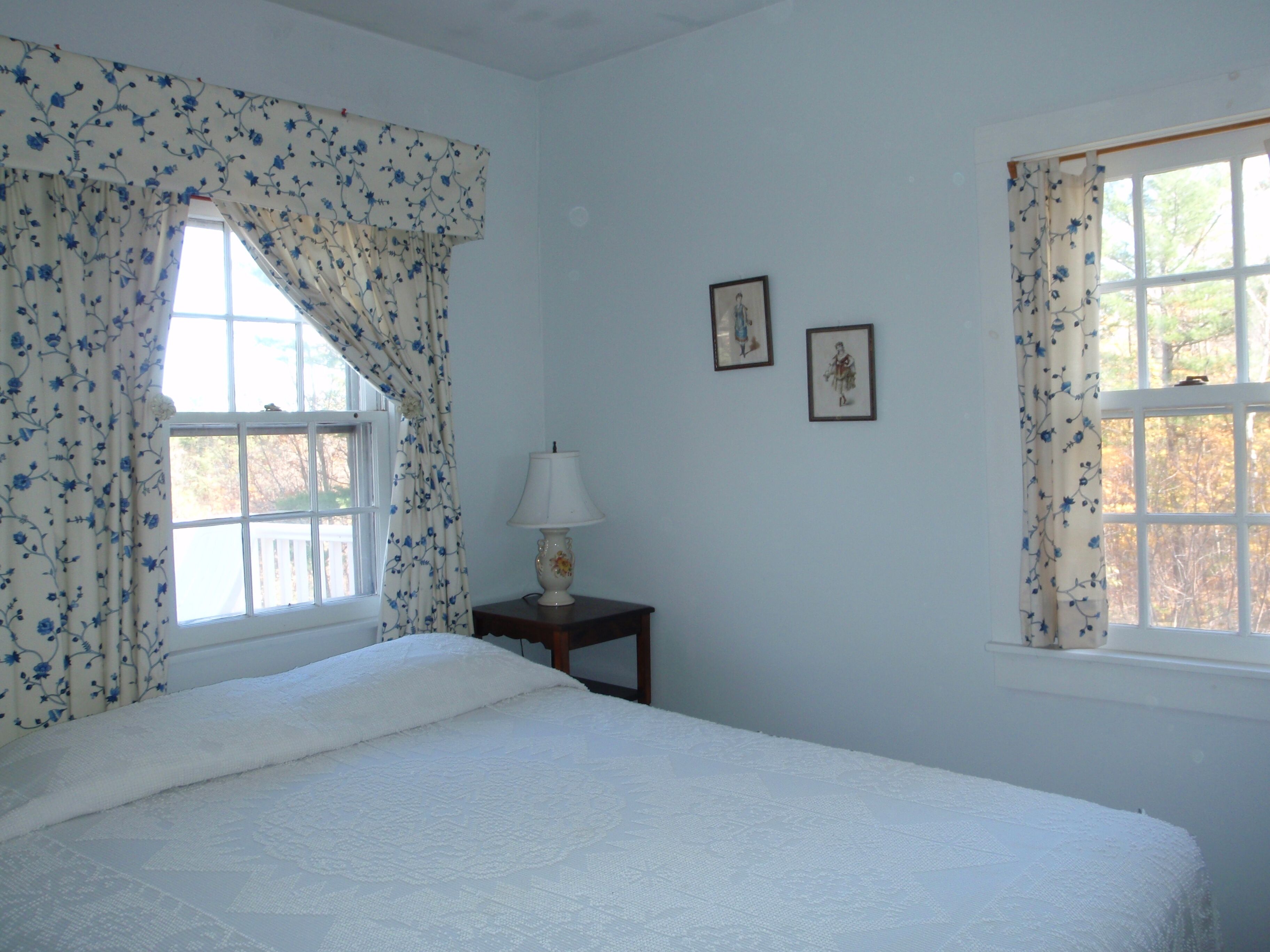 Historic Year Round Retreat - 3 day minimum