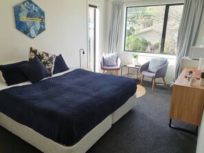 1 bedroom, iron/ironing board, free WiFi, bed sheets - Christchurch Retreat (Cass Bay)
