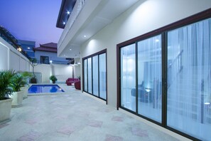 Pool - 4bdr Avoca Pool Villas  (Muang Pattaya)