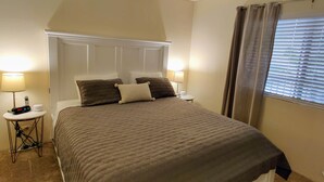 1 bedroom, free WiFi, bed sheets - Great Condo In Maui, Ocean View, Swimming Pool, Kihei Alii Kai (Kihei)