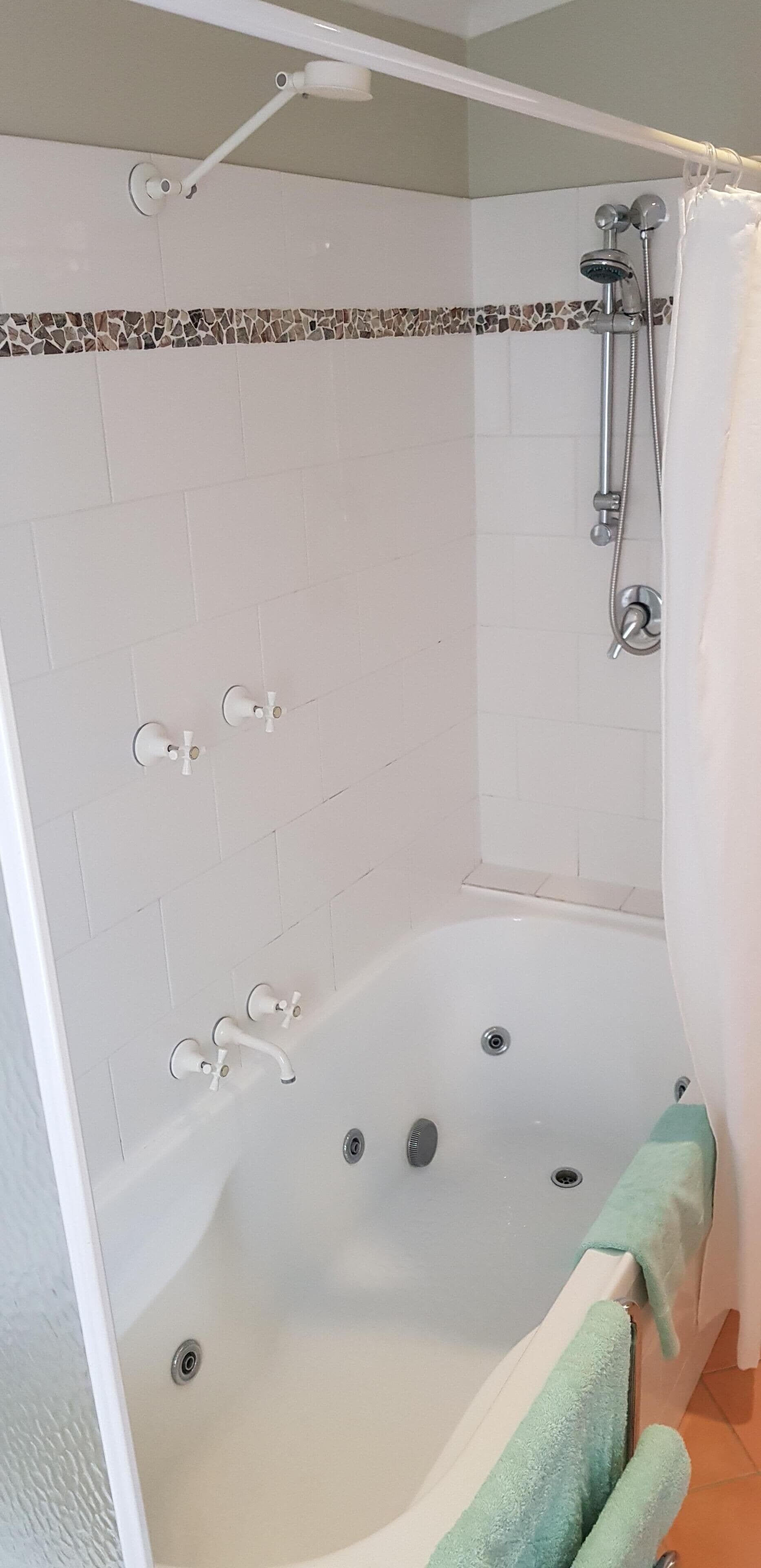 Pet Friendly Holiday Accommodation! — image 13