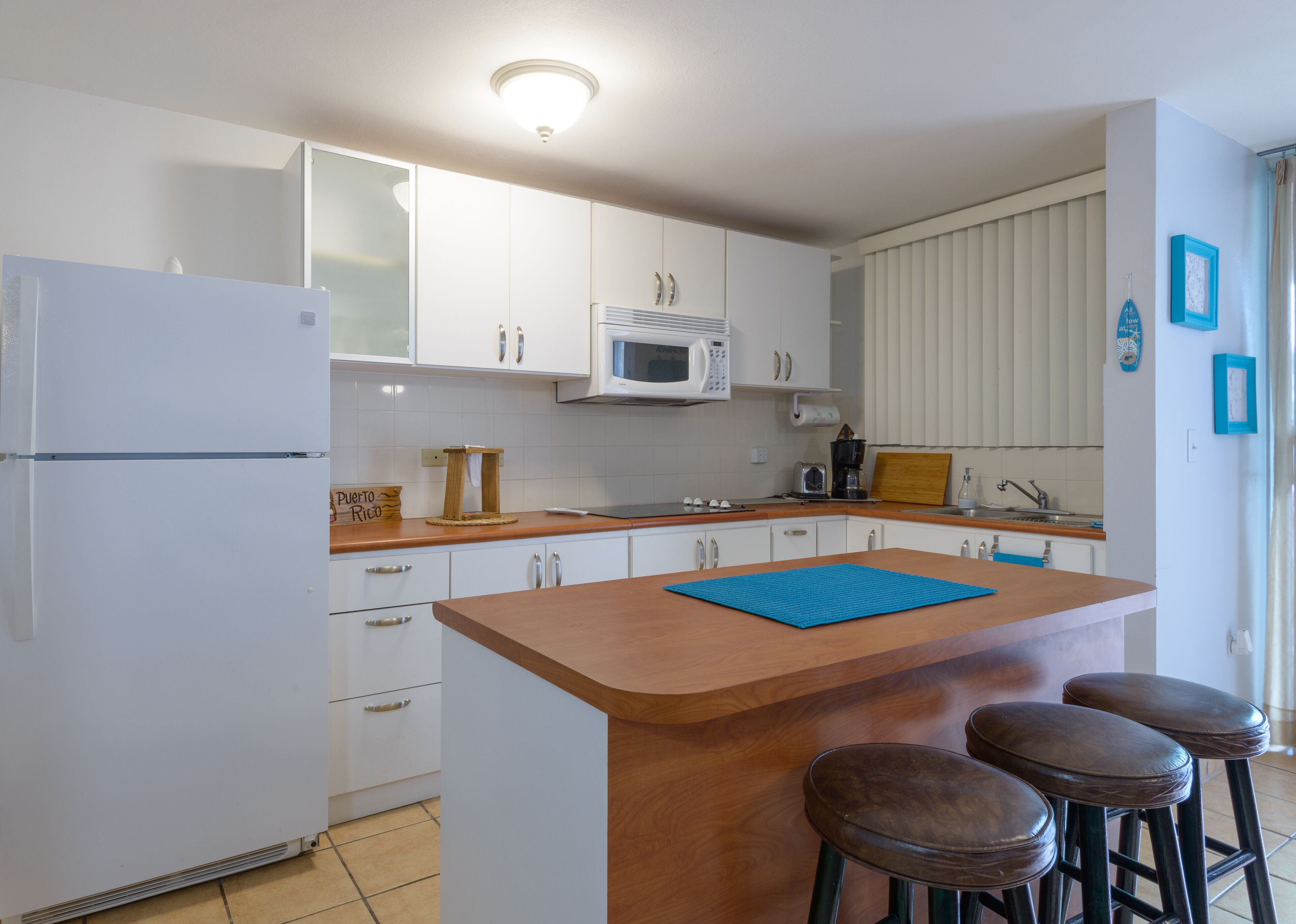 冰箱、微波炉、烤箱、炉灶