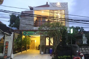 Exterior - Green Studio Seminyak (Kuta)