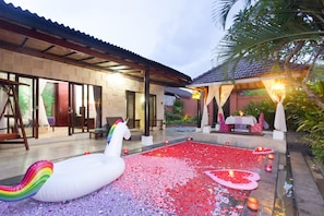 Amazing Honeymoon Villa in Kuta