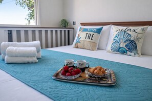 3 bedrooms, desk, iron/ironing board, WiFi - Konstantina's cottage Ideal Base for Balos & Elafonisi (Kallergiana)