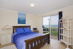 4 bedrooms