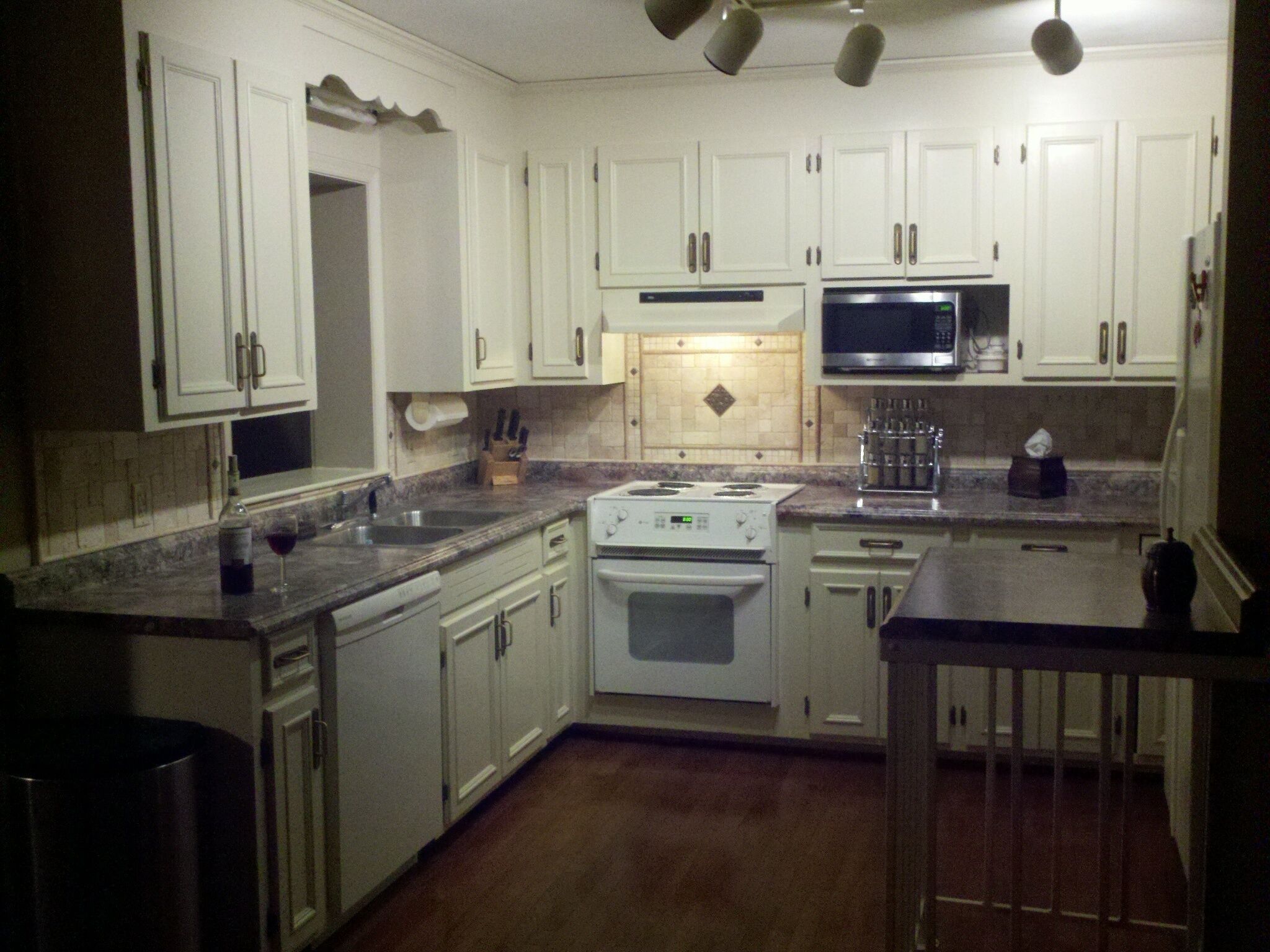 Beautiful Point lot, Private and Serene