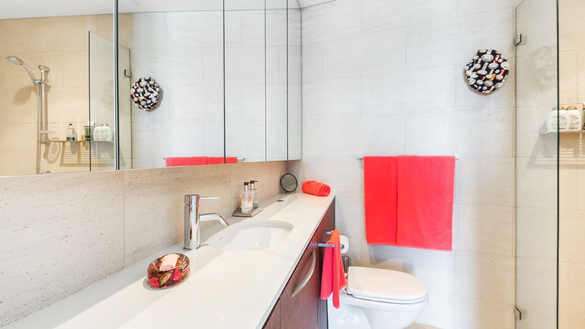 Balmoral Beach Beauty  - DIRECT BEACHFRONT romantic getaway — image 5