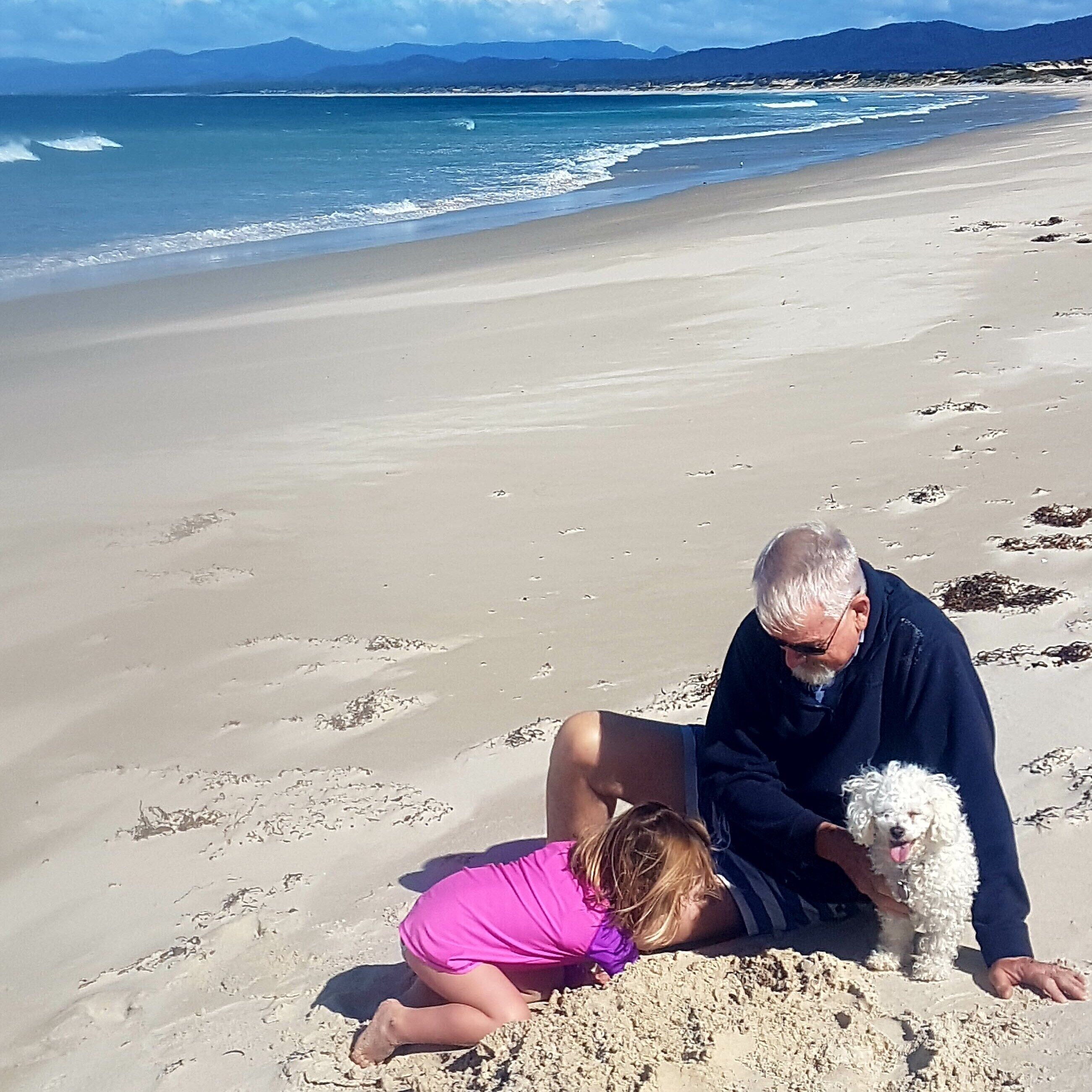 Stunning water views. Direct bayside access.  Free WIFI.  Dark sky viewing. — image 15